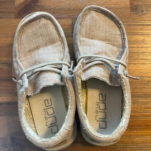 Woven toddler Hey Dude shoes size 10